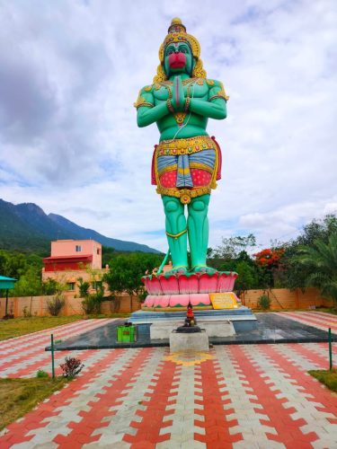 WhatsApp-Image-2025-09-19-at-1.44.25-PM-2