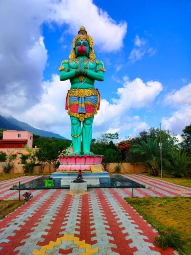 WhatsApp-Image-2025-10-05-at-2.09.29-PM-2